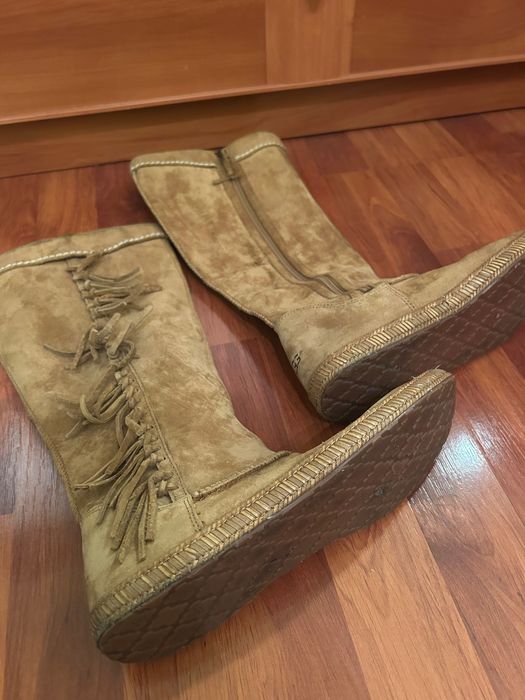 Дамски ботуши велур, UGG