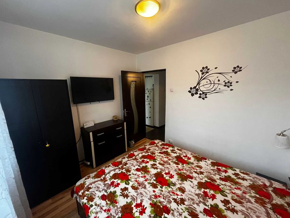 Inchiriez apartament 2 camere/ Lamotesti