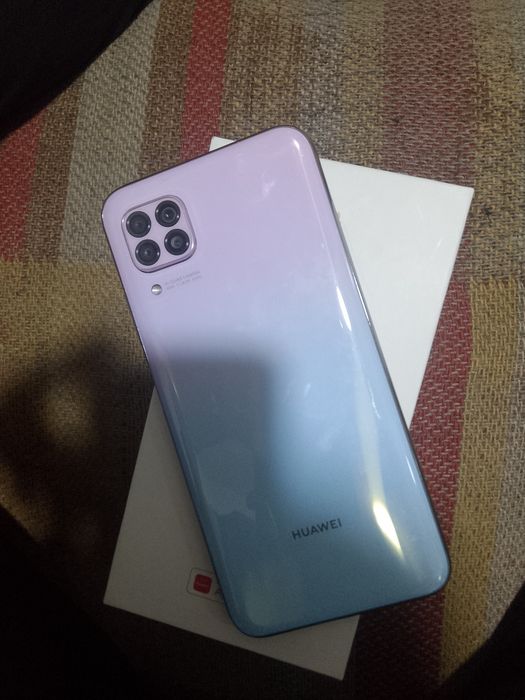 Продам телефон 6/128гб