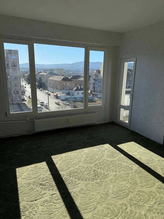 3-ст Апартамент в Перник, кв. Мошино