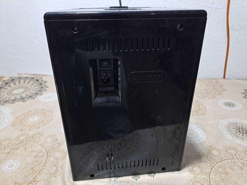 Кафемашина - Delonghi Eletta Cappuccino