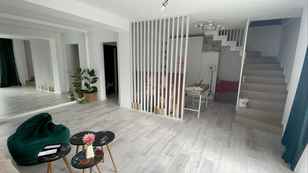 Vand apartament 3 camere tip duplex + loc de parcare subteran