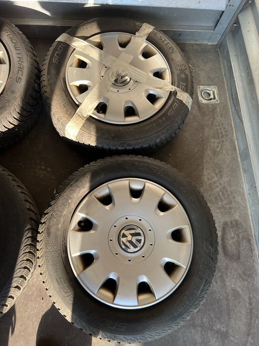 Roti Vw 15’ cu cauciucuri iarna 195 65 15