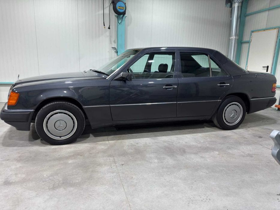 Mercedes W124 benzina 2.6 Litrii