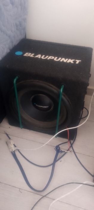 De vânzare un subwoofer blaupunkt