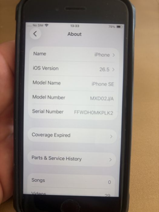Продавам Iphone SE 128GB