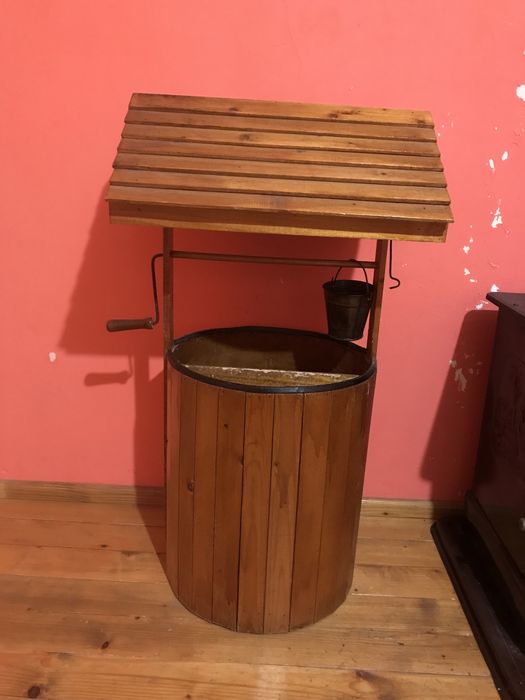 Спалня, легло, тв шкаф, маса, кладенец