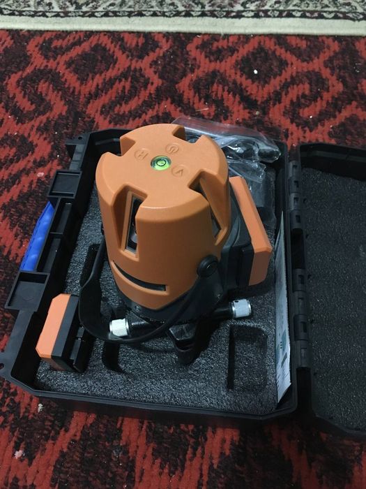 Lazer uroven 3D tochkali