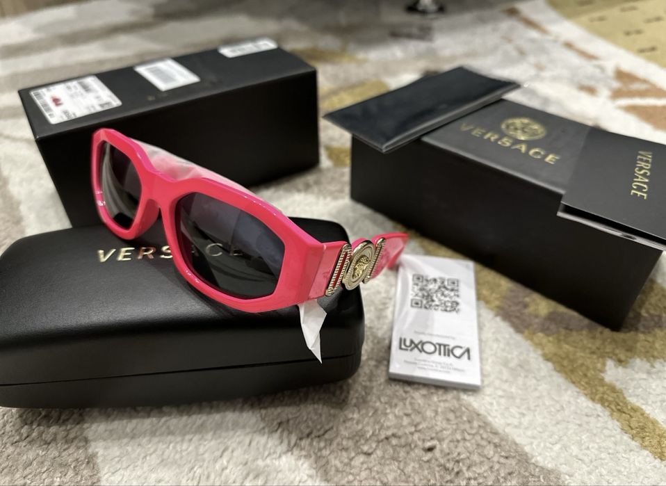 Дамски Слънчеви очила Versace розови