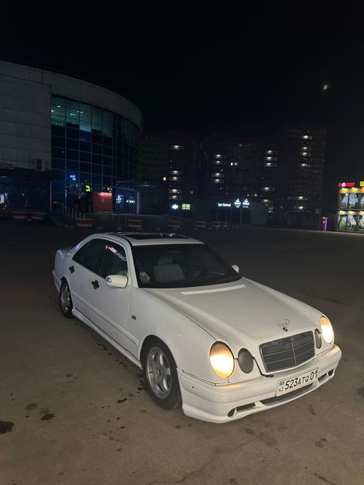 W210 мерседес лупарик по запчастям