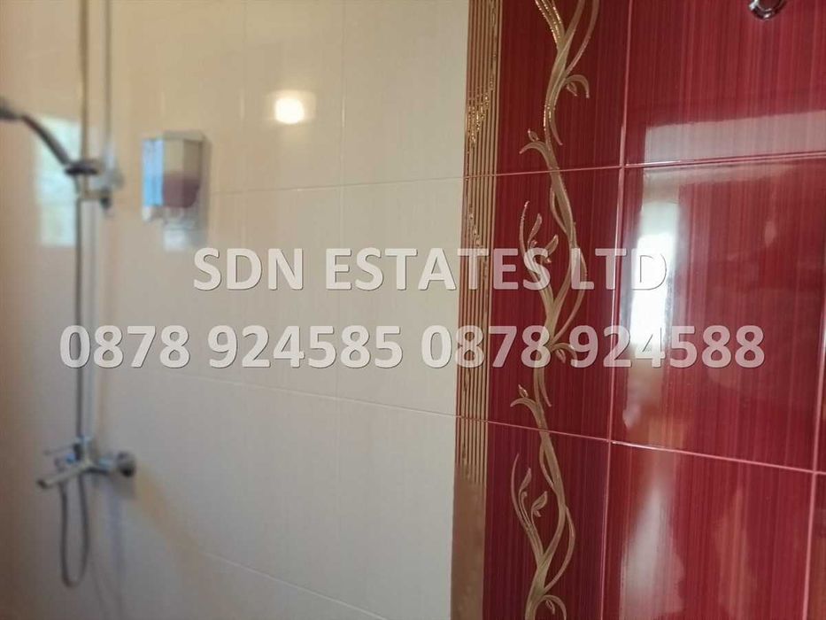 Продава се Къща в Казанлък - 400 кв.м за 625 €/кв.м - Снимка #17