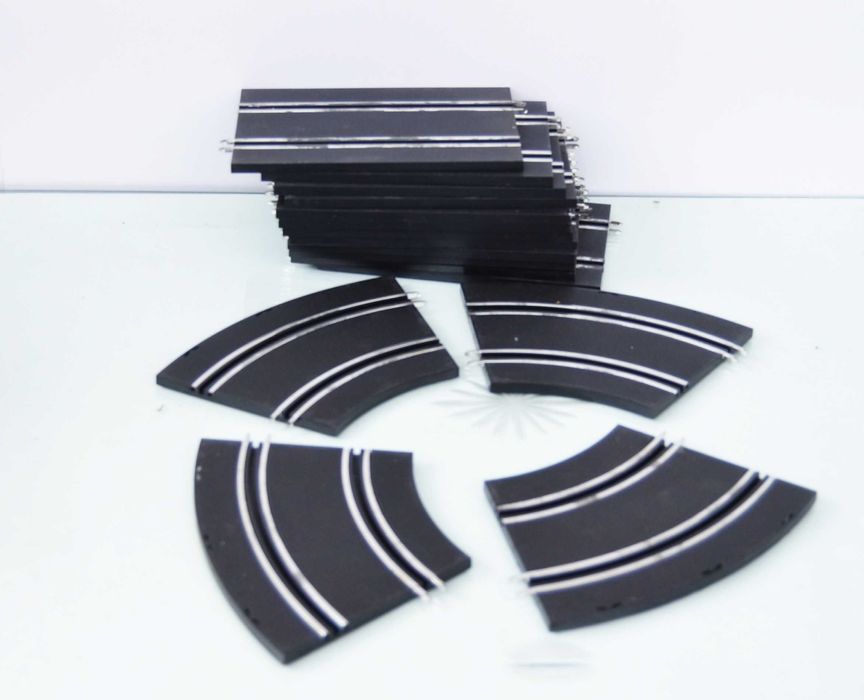 Set Piese curbe si drepte pentru circuit Carrera Servo Incluse pentru pista de rulaj