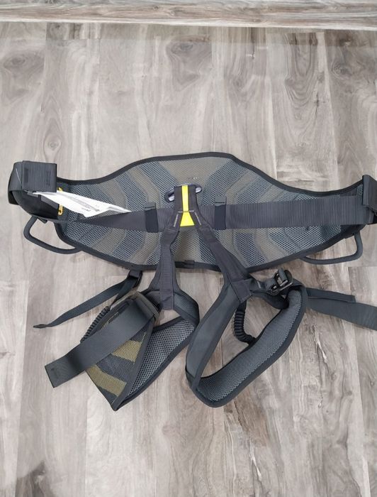 Ham alpinism PETZL AVAO nou