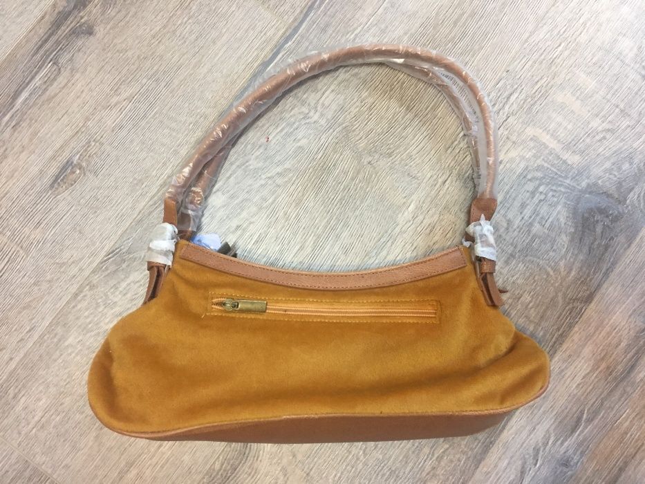 НОВА Дамска Хендмейд Handmade Чанта с мъниста