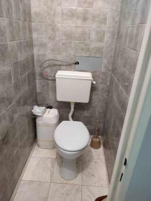 Дава се под наем Тристаен апартамент в Пловдив, Въстанически - 88 кв.м за 434 € - Снимка #6