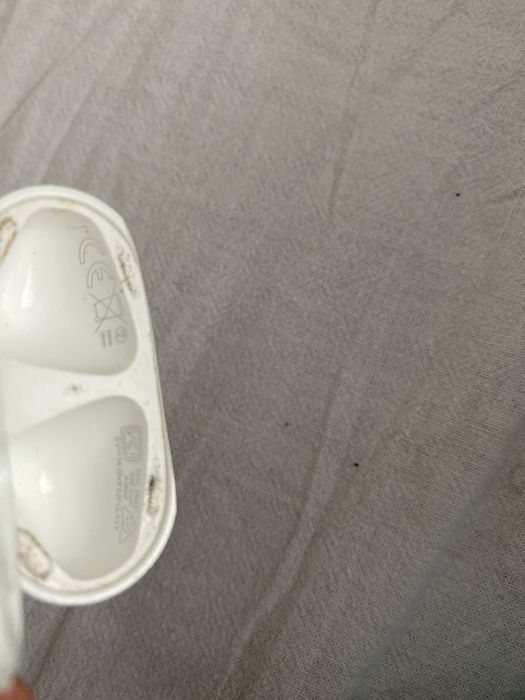 Кейс от оригинал айрподс 2