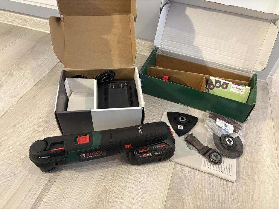 Multicutter Bosch multifunctional cu acumulator AdvancedMulti 18