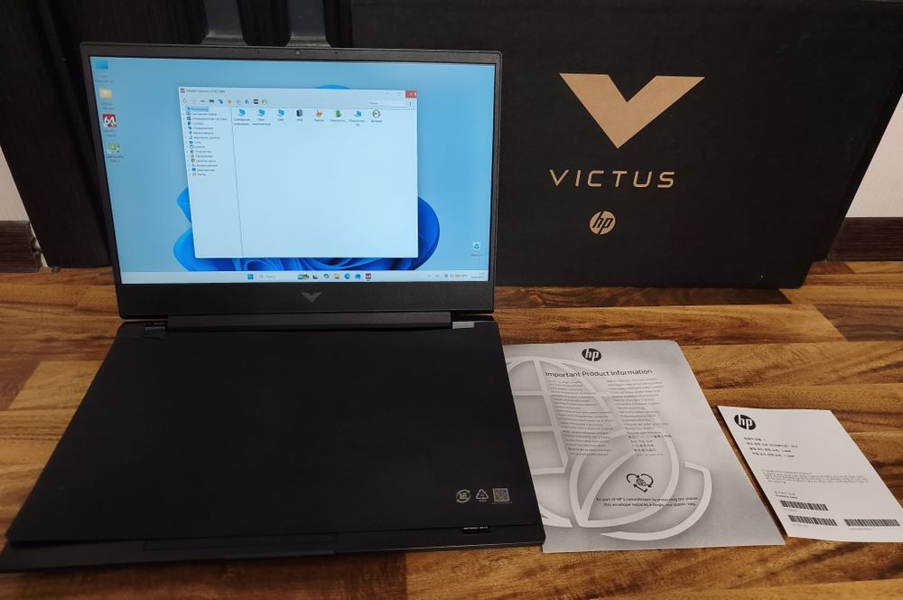 Ryzen9 8945hs/rtx4060 8gb/16gb ddr5/512gb ssd/HP victus.