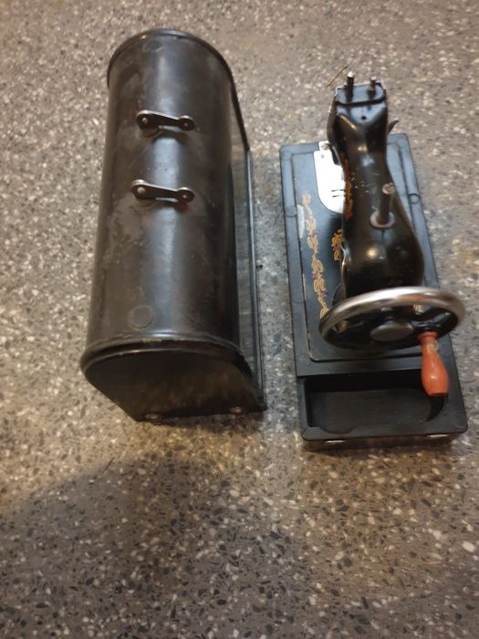 шевна машина 2 бр.