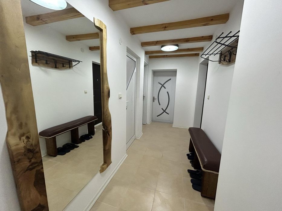 Дава се под наем Къща в Разград, Варош - 240 кв.м за 348.84 € - Снимка #12