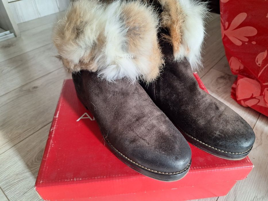 Ghete din piele marimea 39