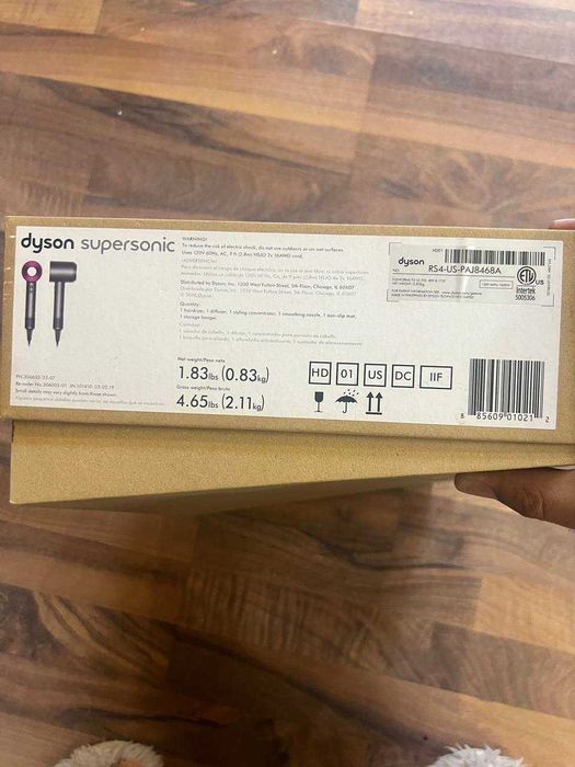 Dyson supersonic