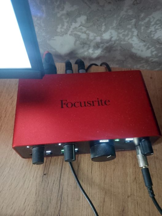 Звуковая карта Focusrite