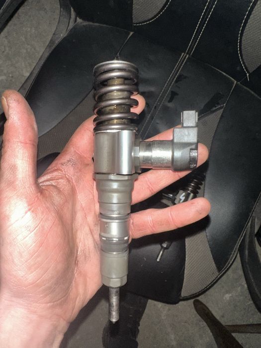 Vand injectoare BKP 2.0TDi Passat B6