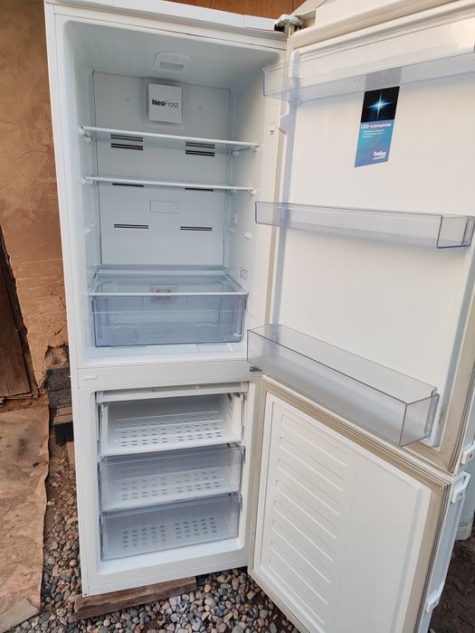 Холодильник рабочий