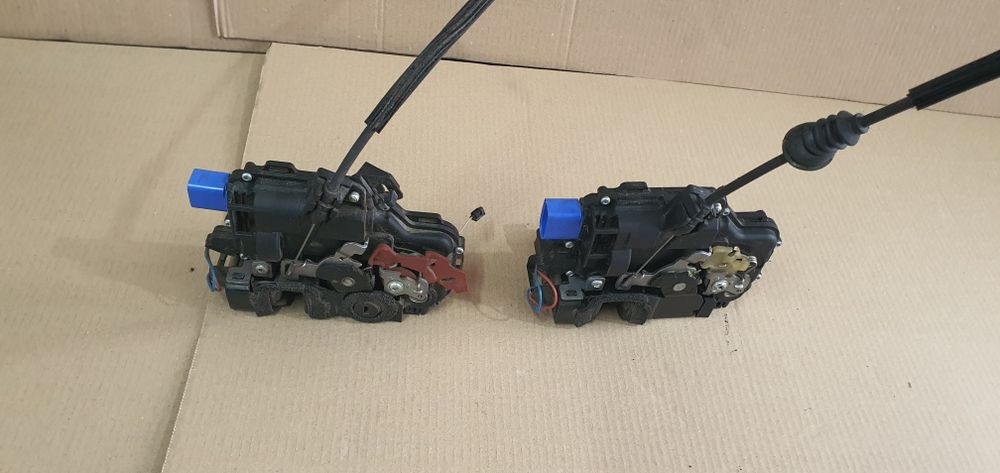 Broasca incuietoare usa fata spate dreapta skoda fabia 1