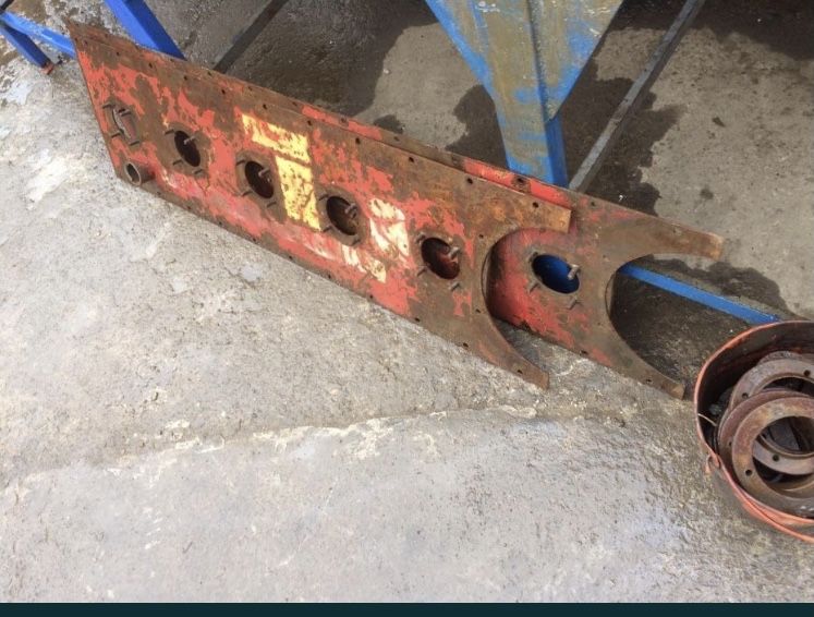 Freza Lely pentru Piese