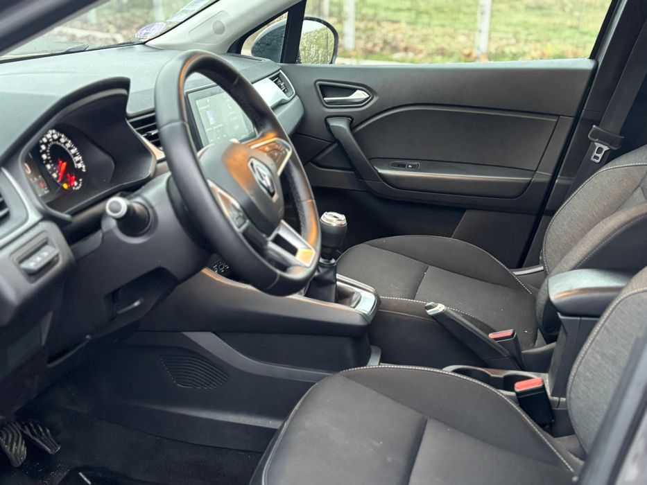 Vand Renault Captur 2021 1.0 benzina