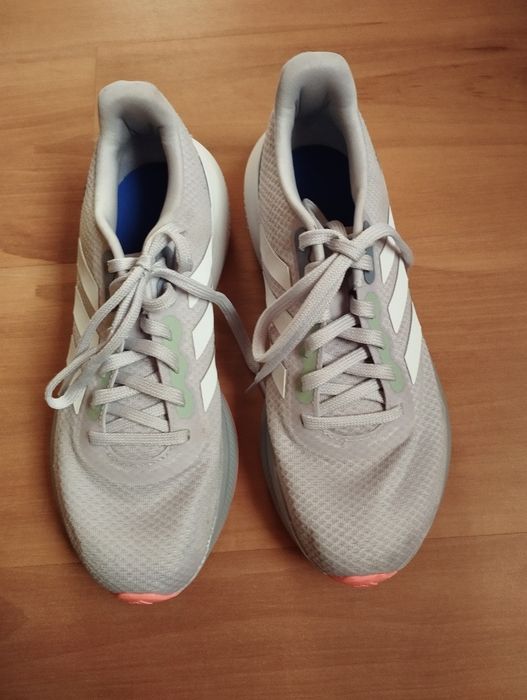 Женски маратонки