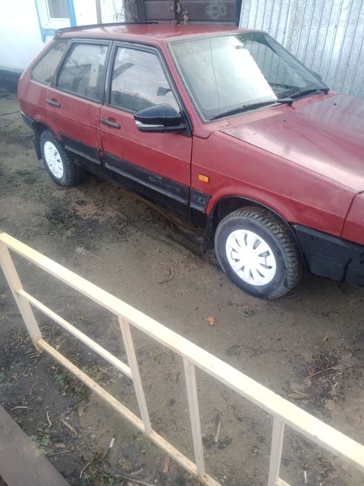 Продам машину вас 21093