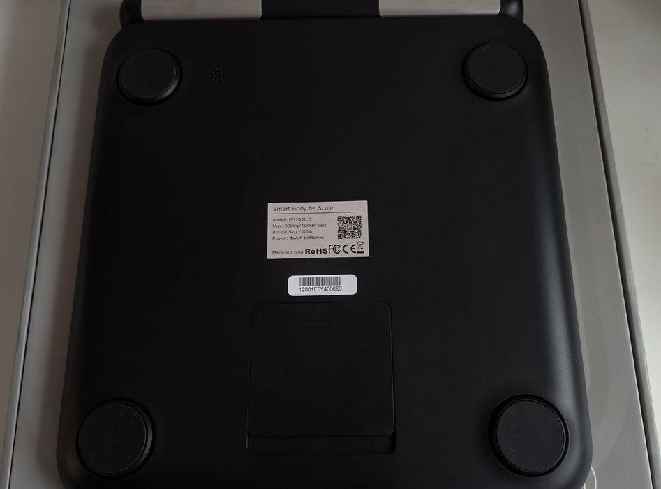 Кантар с биоскенер Fitdays body fat scale