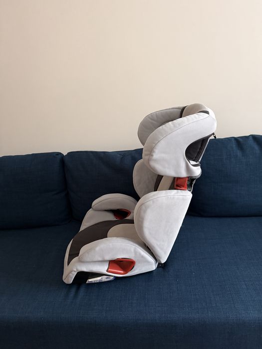 Автокресло детское Chicco