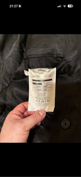 Vand sacou de barbati Marks&Spencer nou din matase calitate premium