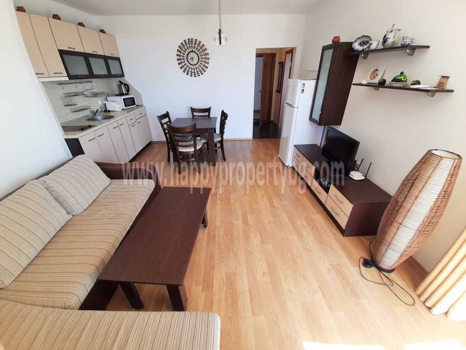 Продава се Двустаен апартамент в Свети Влас - 63 кв.м за 1223 €/кв.м - Снимка #2