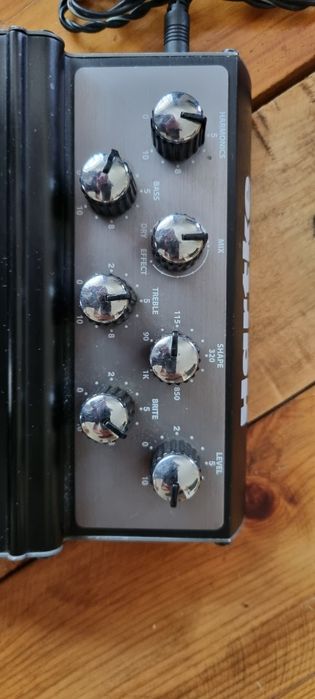 Басовый приамп Hartke