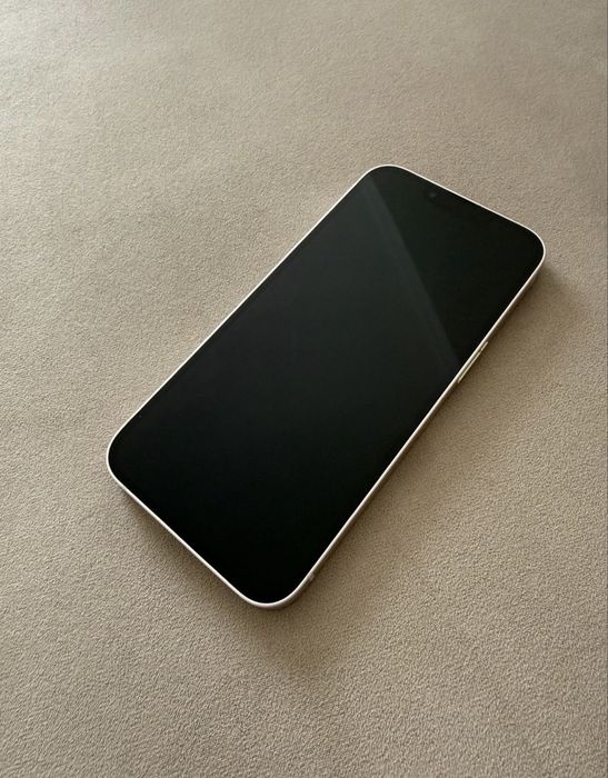 Продам Айфон 14 128гб