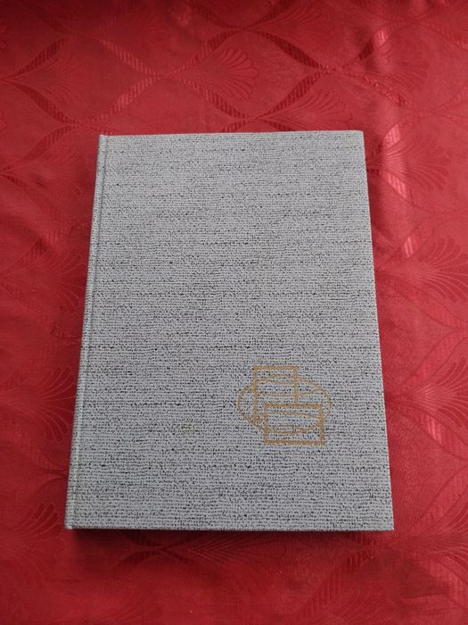 Clasoare cu timbre vechi Românești și Străine de colecție.