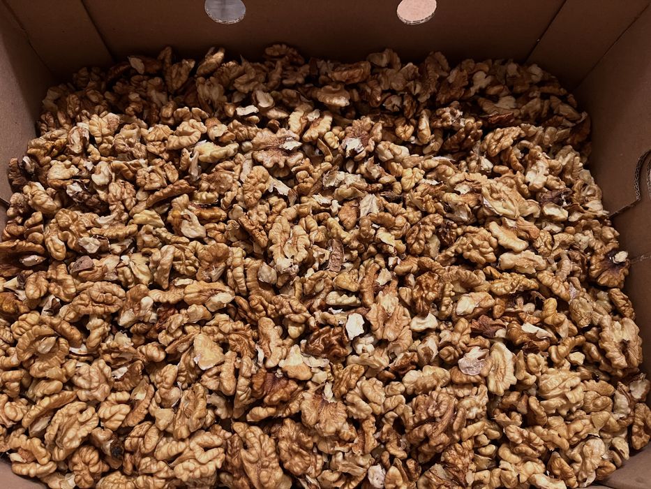 Miez de nuca 35de ron kg