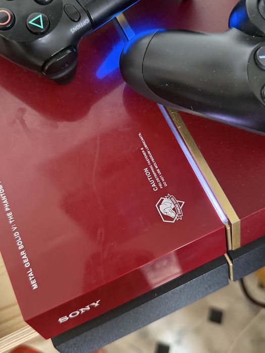 PlayStation 4, лимитированная коллекция