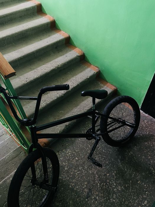 Продам трюковой велосипед BMX