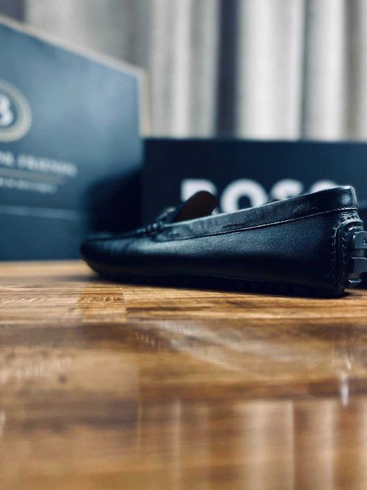 BOSS мужские кожаные мокасины Италия РАЗМЕР 43,44 цвет чёрный