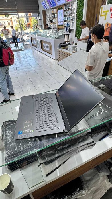 Asus Tuf Gaming F17