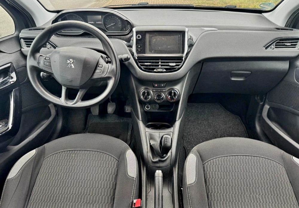 PEUGEOT 208 2016 — imagine 3