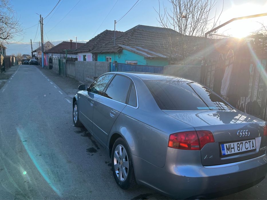 Vand audi a4 B7 masina arata foarte bine