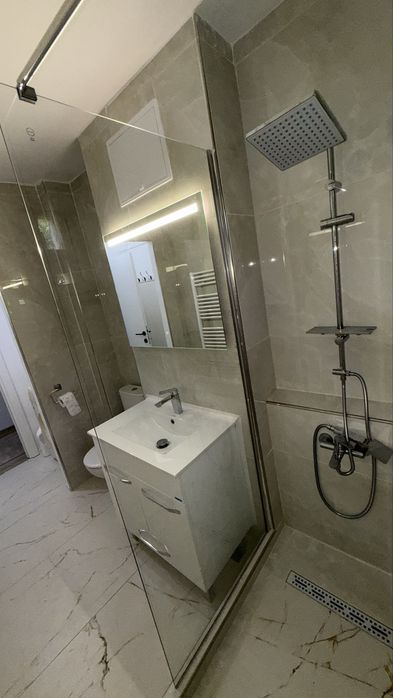 Apartament 3 camere de închiriat – zonă centrală, Piața Centrală