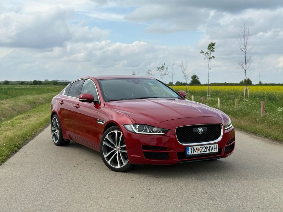 Jaguar XE